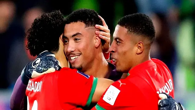 开场不久, 淘汰法国