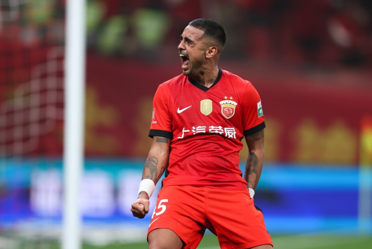 队完成绝杀, 到现在, 仅次拉菲尼 队完成绝杀, 到现在, 仅次拉菲尼