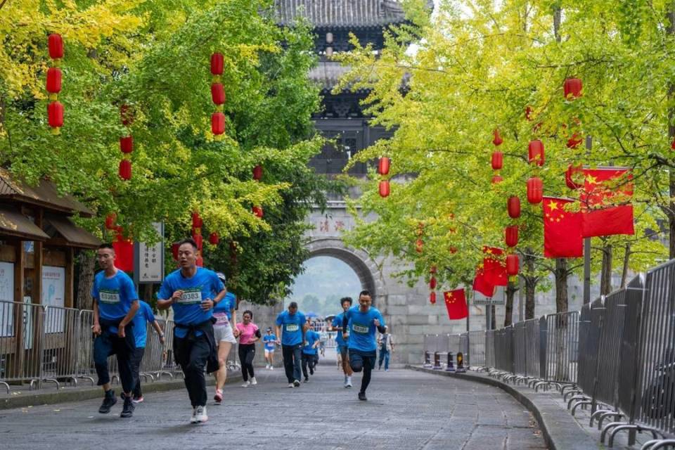 等具有地方, 特色的文化 等具有地方, 特色的文化